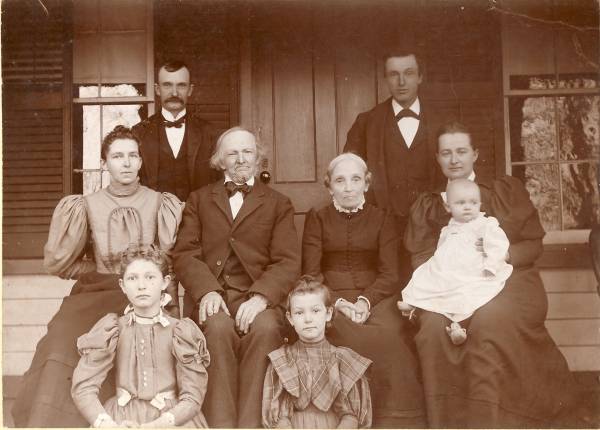 Bullock Family<br />Irving & William<br />Amelia Somers, Andrew, Margaret Irving, Mary Hughes & Margaret<br />Cora & Harriet